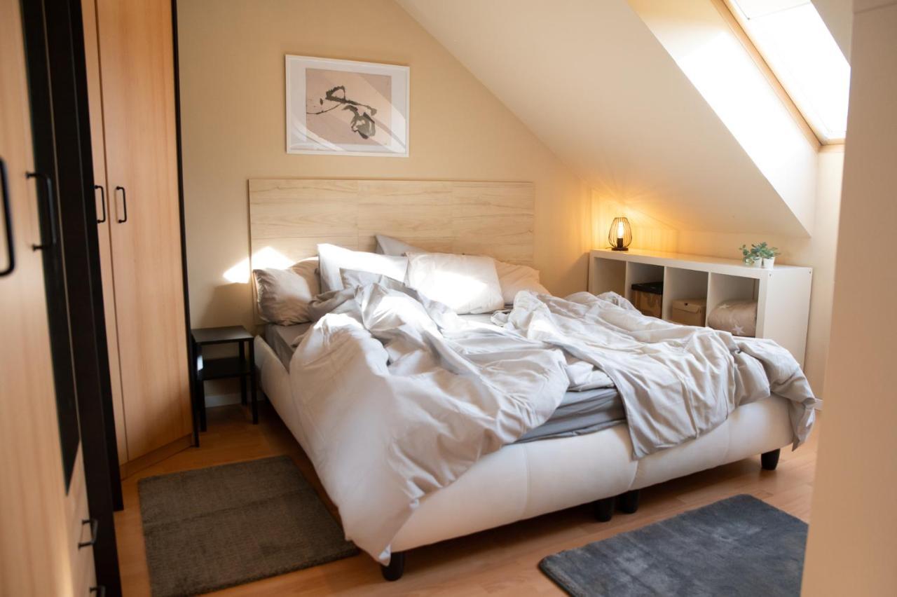 Studio 953 - Your Peace Of Mind, Ac & Parking Budapest Eksteriør billede