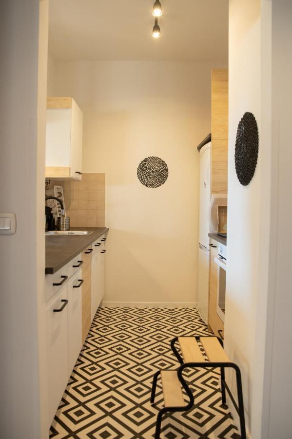 Studio 953 - Your Peace Of Mind, Ac & Parking Budapest Eksteriør billede